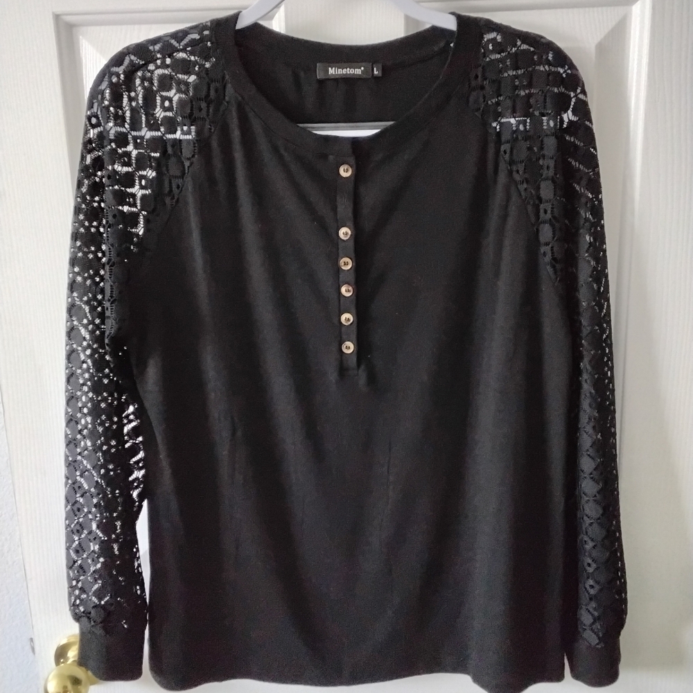 Minetom Women's Black Top with Lace Detail.
